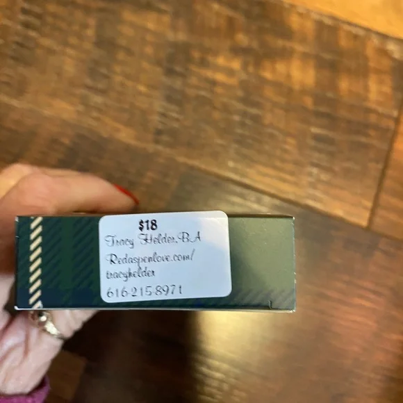 Red Aspen Nail Dashes Shop - Picture 11 of 16